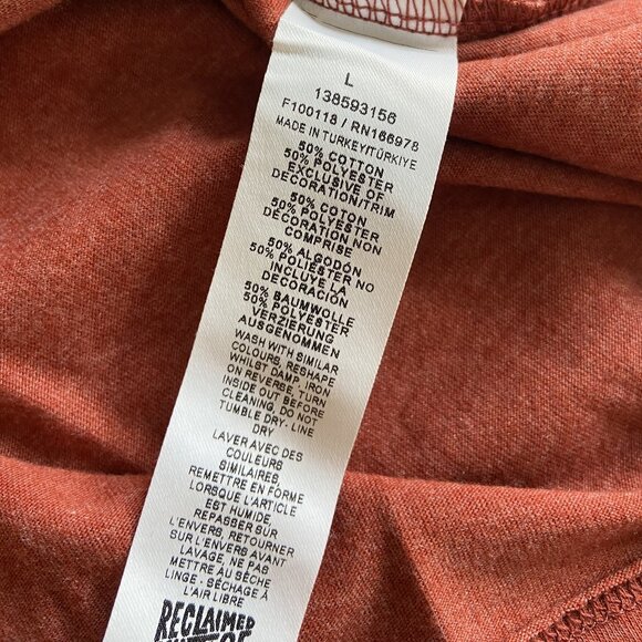 Reclaimed Vintage x Outer Banks Surfing Rots Your Brain T-Shirt Tee ASO John B - Picture 5 of 8